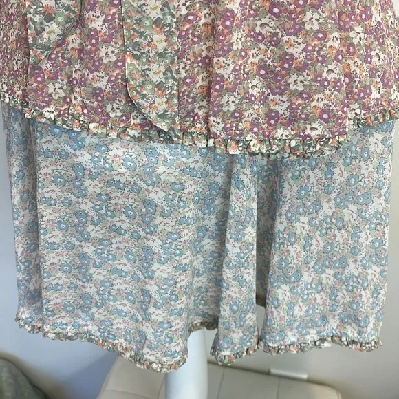 Storia Layered Ruffle Floral Dress - Picture 5 of 8